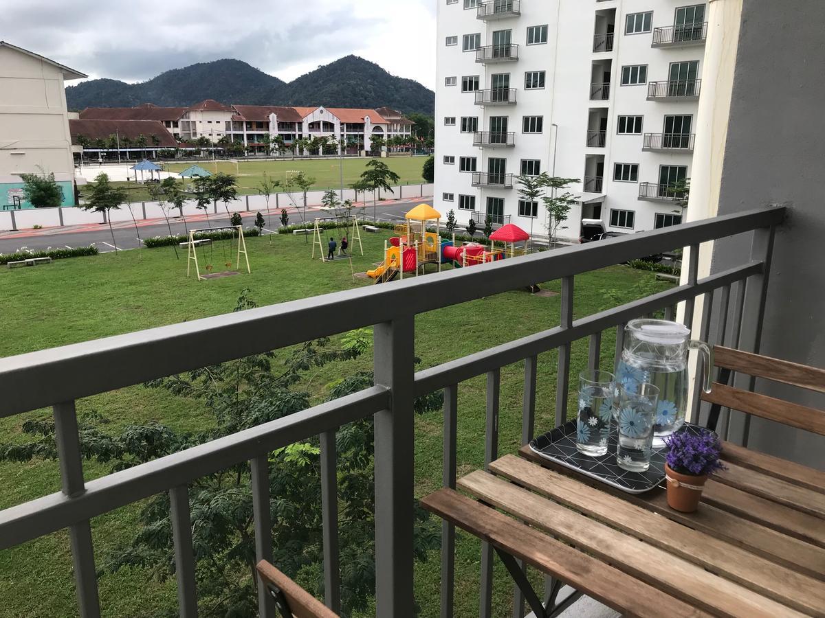 House Of Nostalgia Lumut Exterior foto